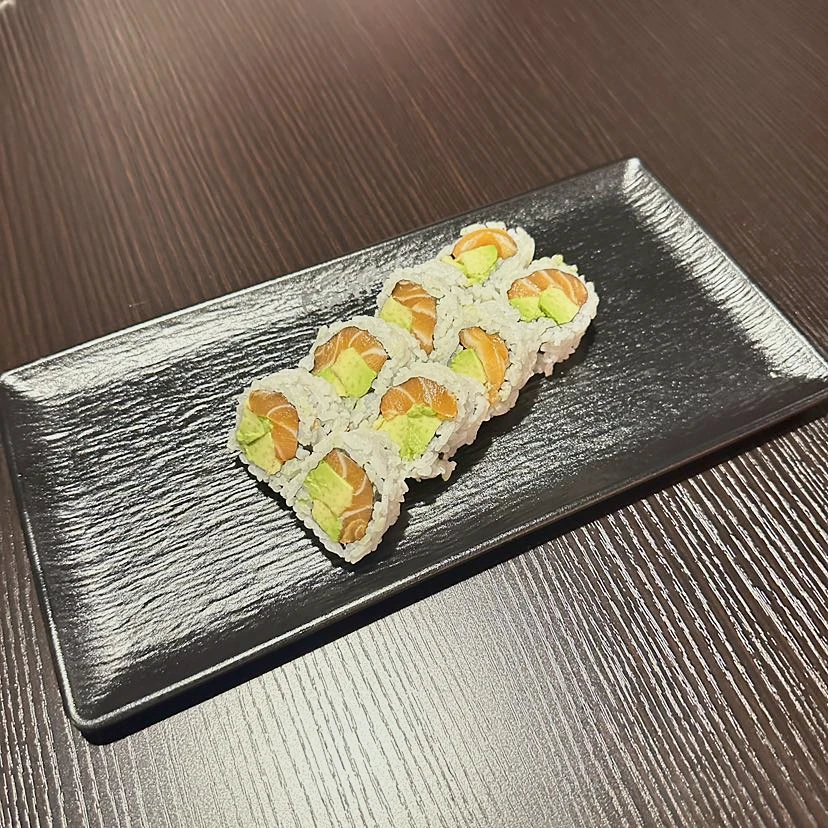 Salmon Avocado Roll