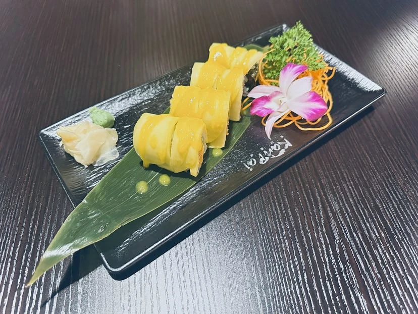 Signature rolls — Mango Love
